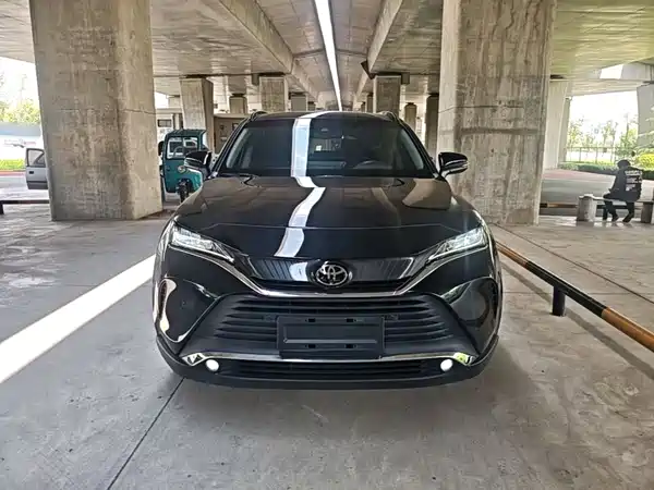 Toyota Harrier 2022