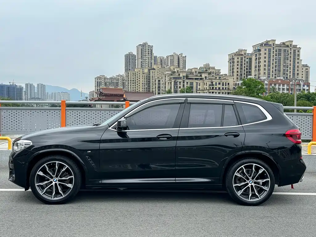 BMW X3 2021 — фото 16