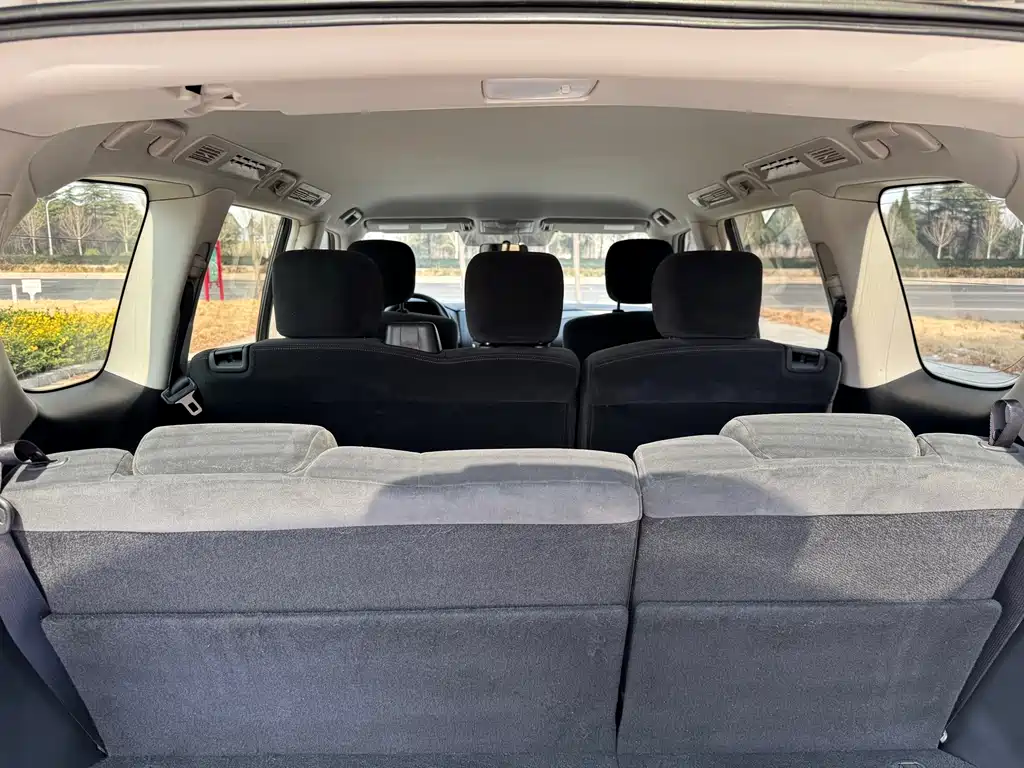 Nissan Patrol 2018 — фото 11