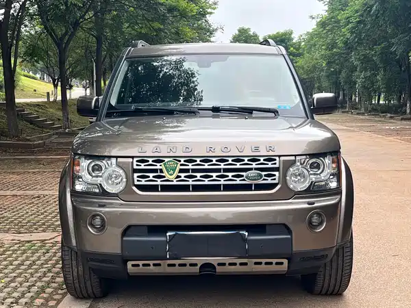 Land Rover Discovery 2013