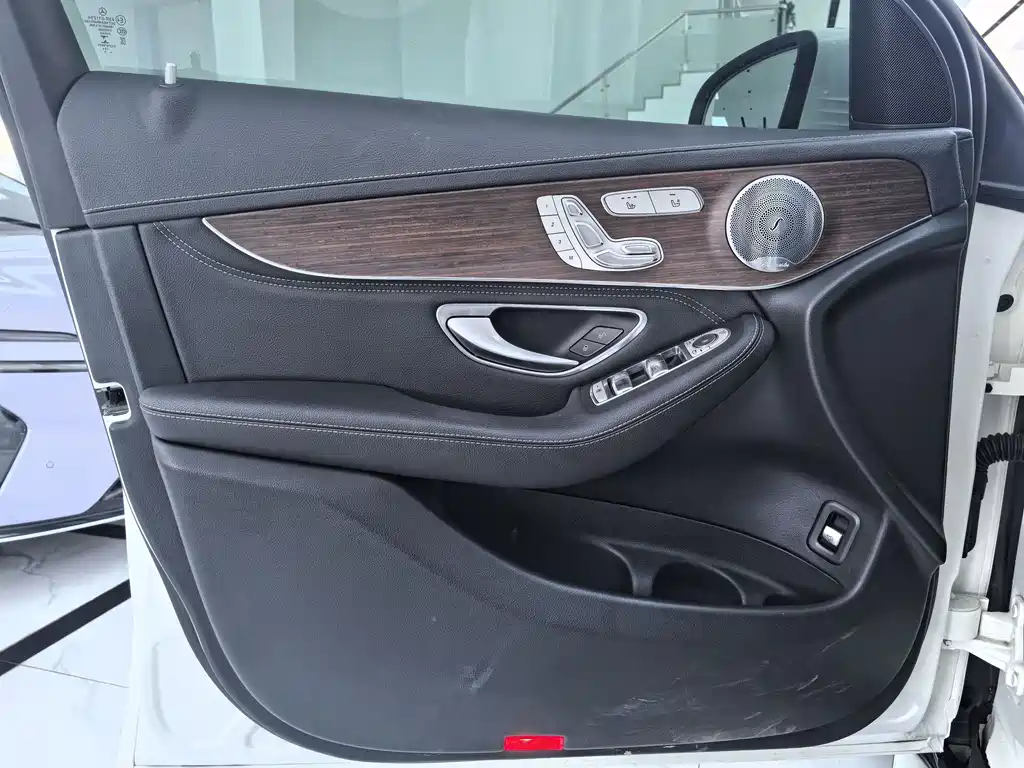 Mercedes-Benz GLC 2020