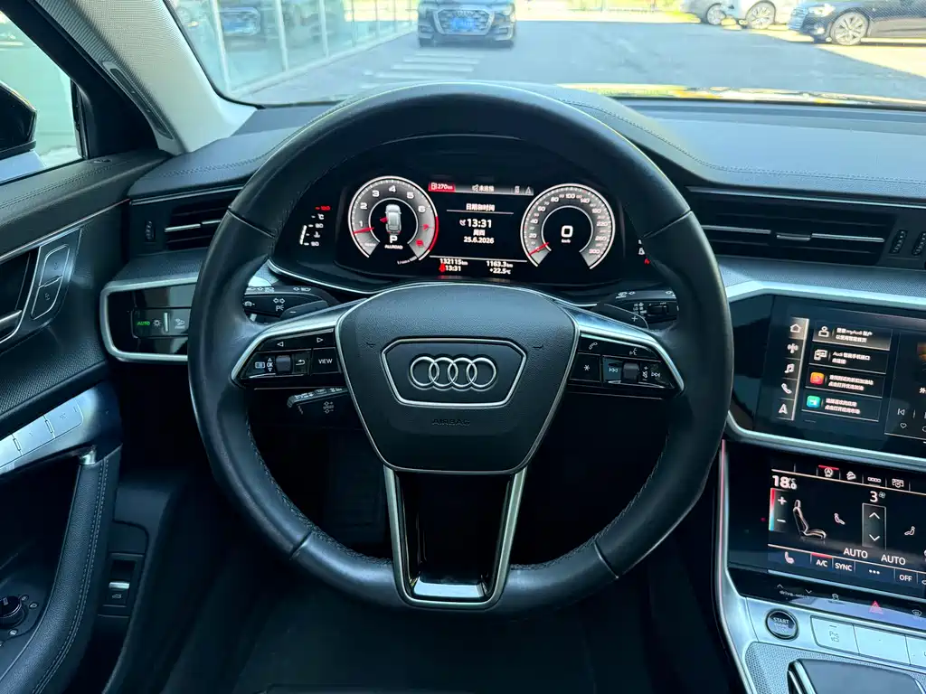 Audi A6 2022 — фото 9