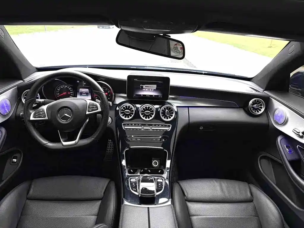 Mercedes-Benz C-Class 2018