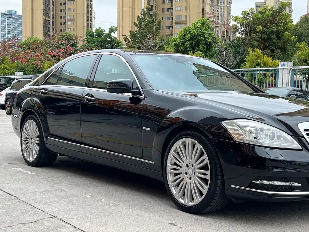Mercedes-Benz S-Class 2011 — фото 11
