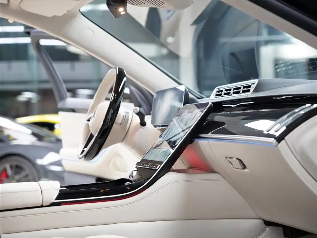 Mercedes-Benz S-Class 2025 — фото 45