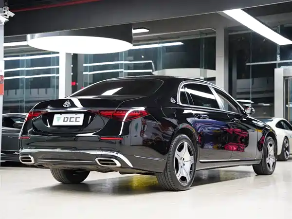 Mercedes-Benz Maybach S-Class 2025