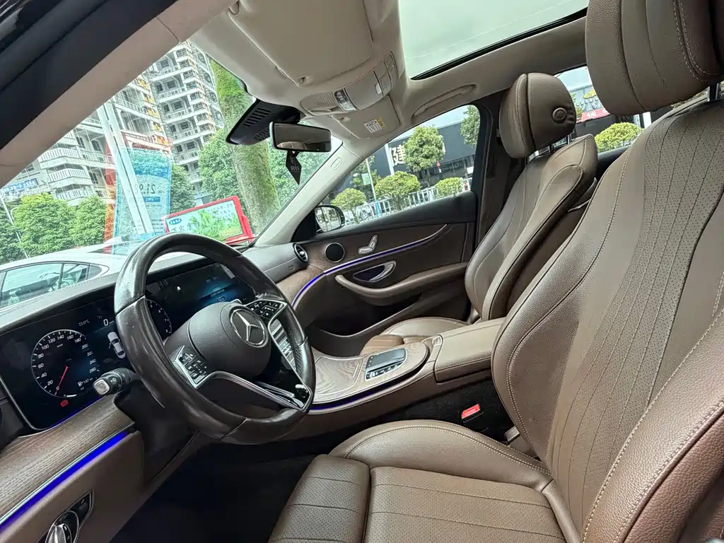 Mercedes-Benz E-Class 2021