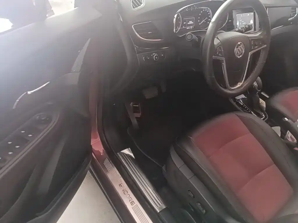 Buick Encore 2016 — фото 16