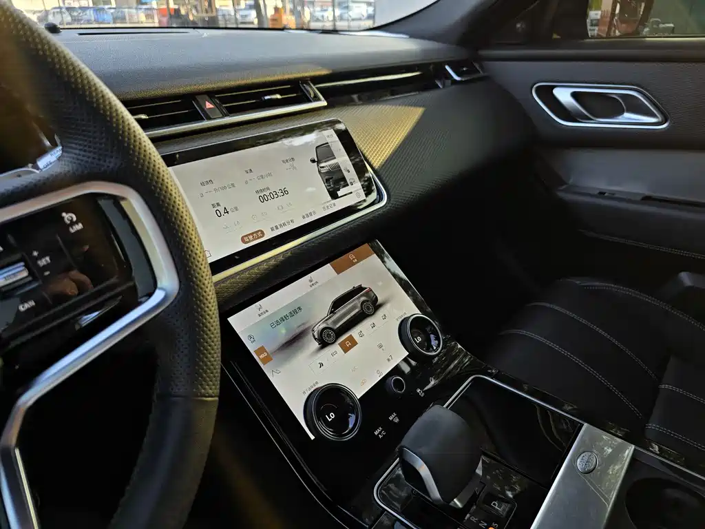 Land Rover Velar 2022 — фото 14