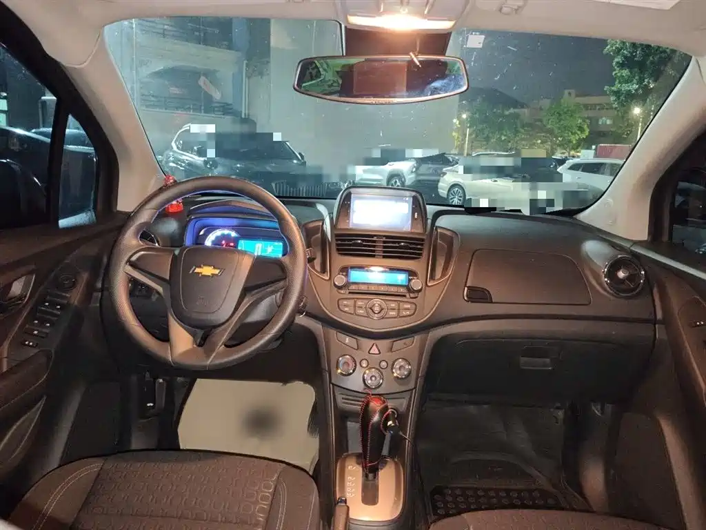 Chevrolet Trax 2016 — фото 13