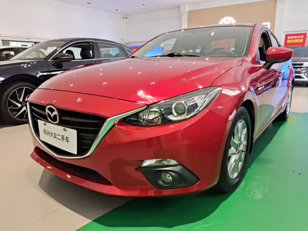 Mazda 3 Axela 2015