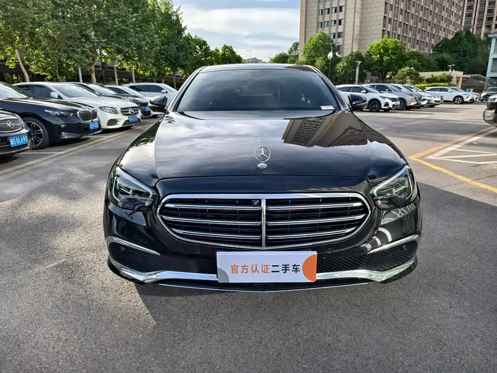 Mercedes-Benz E-Class 2023 — фото 2