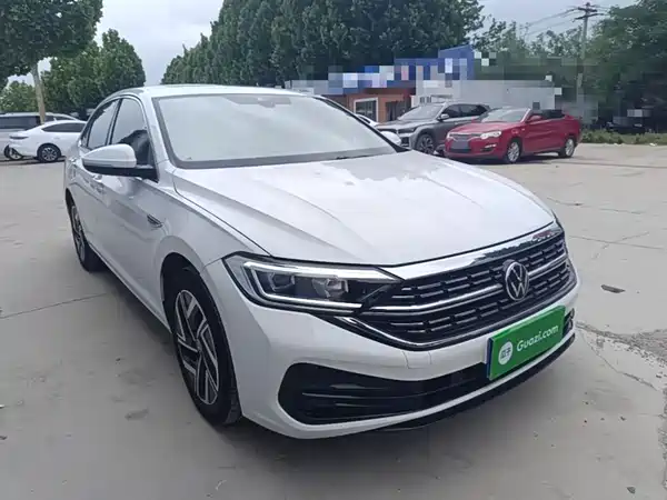 Volkswagen Sagitar 2023