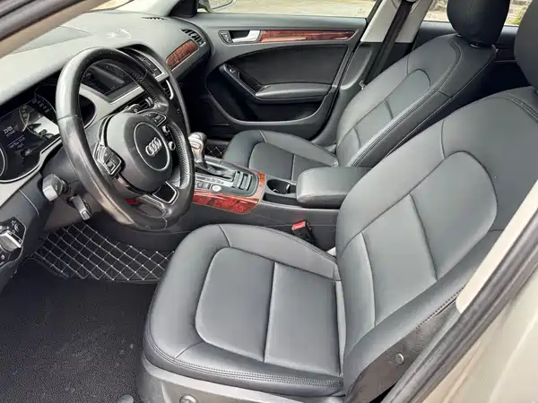Audi A4L 2015