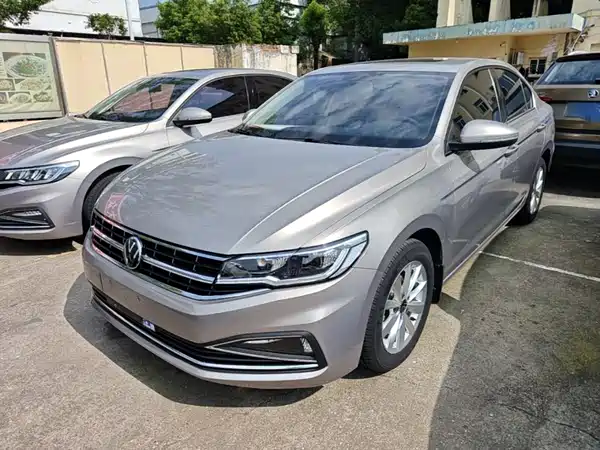 Volkswagen Bora 2022