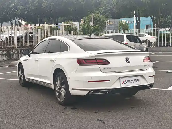 Volkswagen CC 2025