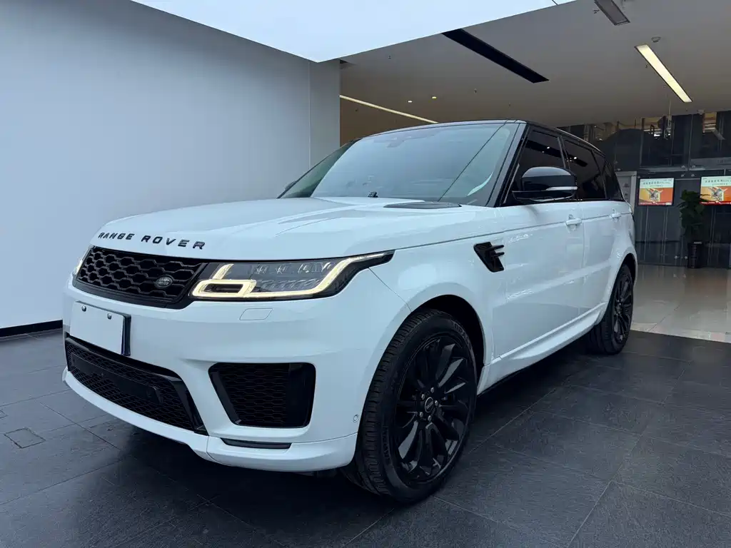 Land Rover Sport 2021 — фото 1