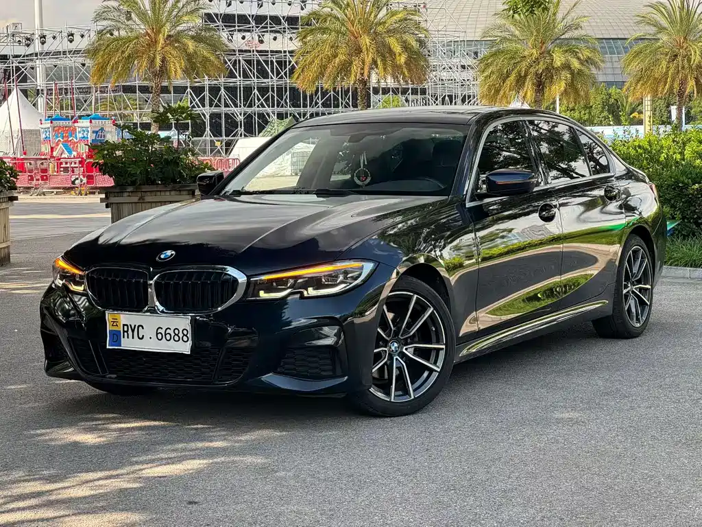 BMW 3 Series 2021