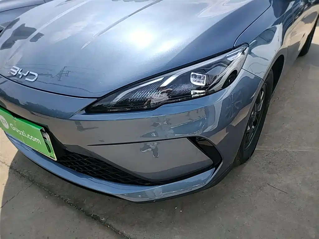 BYD Seal 05 DM-i 2025 — фото 24
