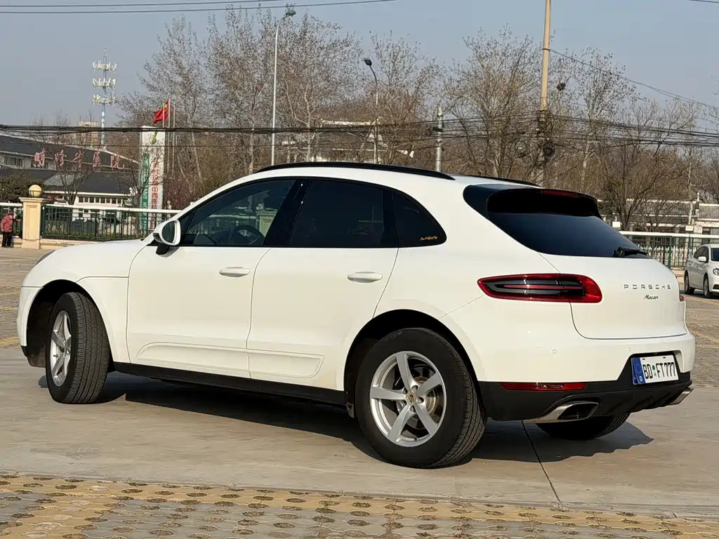 Porsche Macan 2016 — фото 3