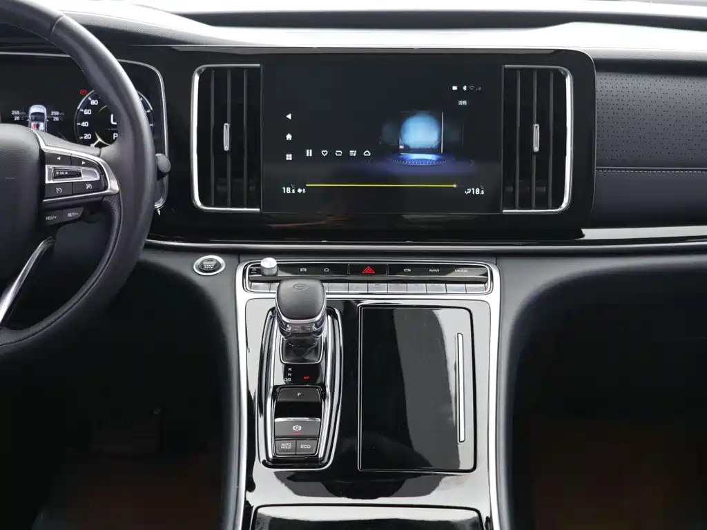 GAC Motor Trumpchi M8 2021 — фото 10