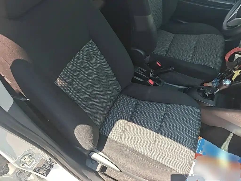 Toyota Vios FS 2019 — фото 25