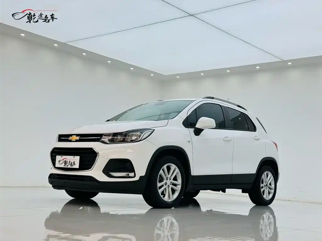 Chevrolet Trax 2017 — фото 1