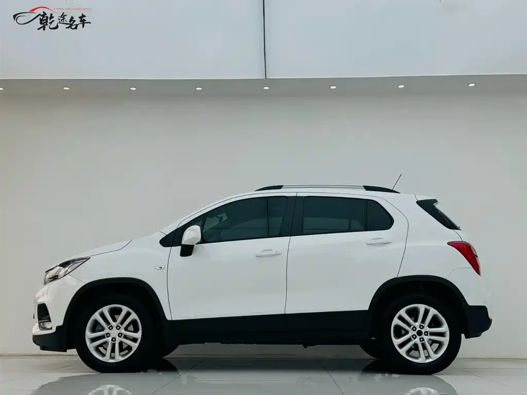 Chevrolet Trax 2017 — фото 4