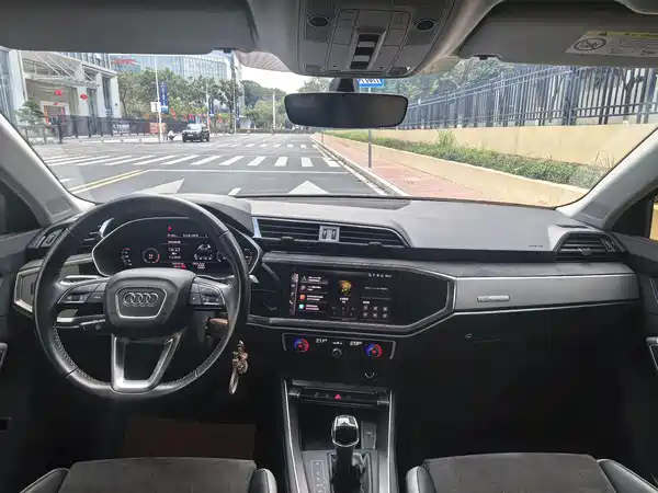 Audi Q3 2022