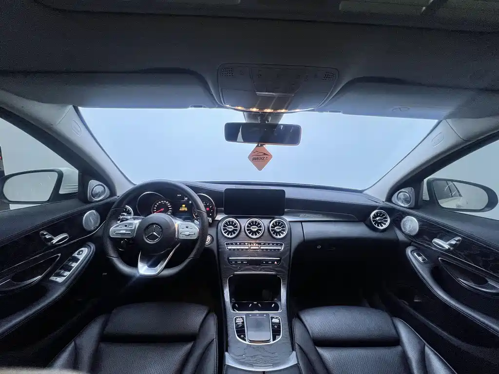 Mercedes-Benz C-Class 2020 — фото 27