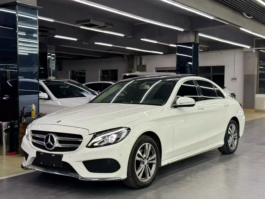 Mercedes-Benz C-Class 2017 — фото 1