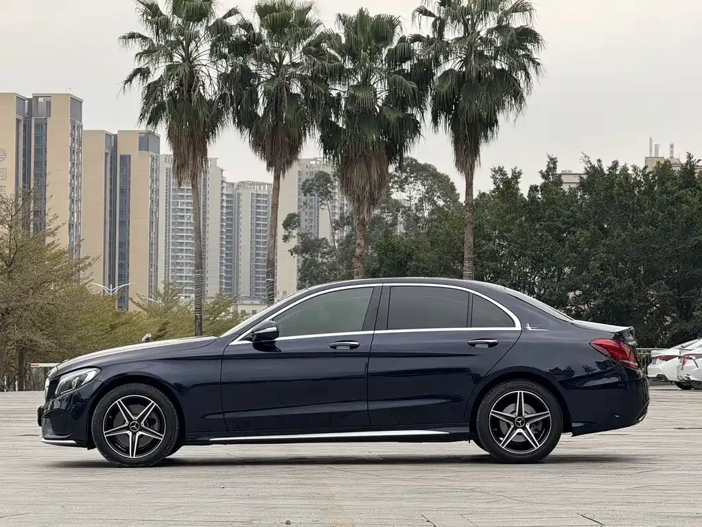 Mercedes-Benz C-Class 2018 — фото 6