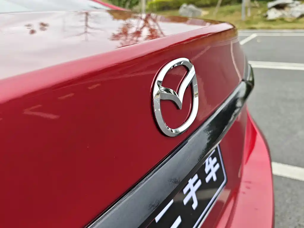 Mazda Atenza 2019 — фото 32