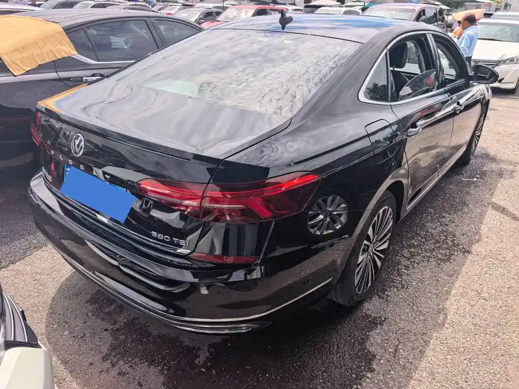 Volkswagen Passat 2020