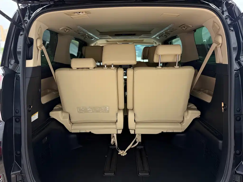 Toyota Vellfire 2020 — фото 20