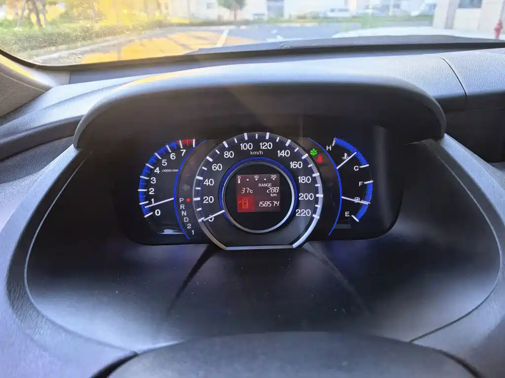 Honda Odyssey 2015 — фото 16
