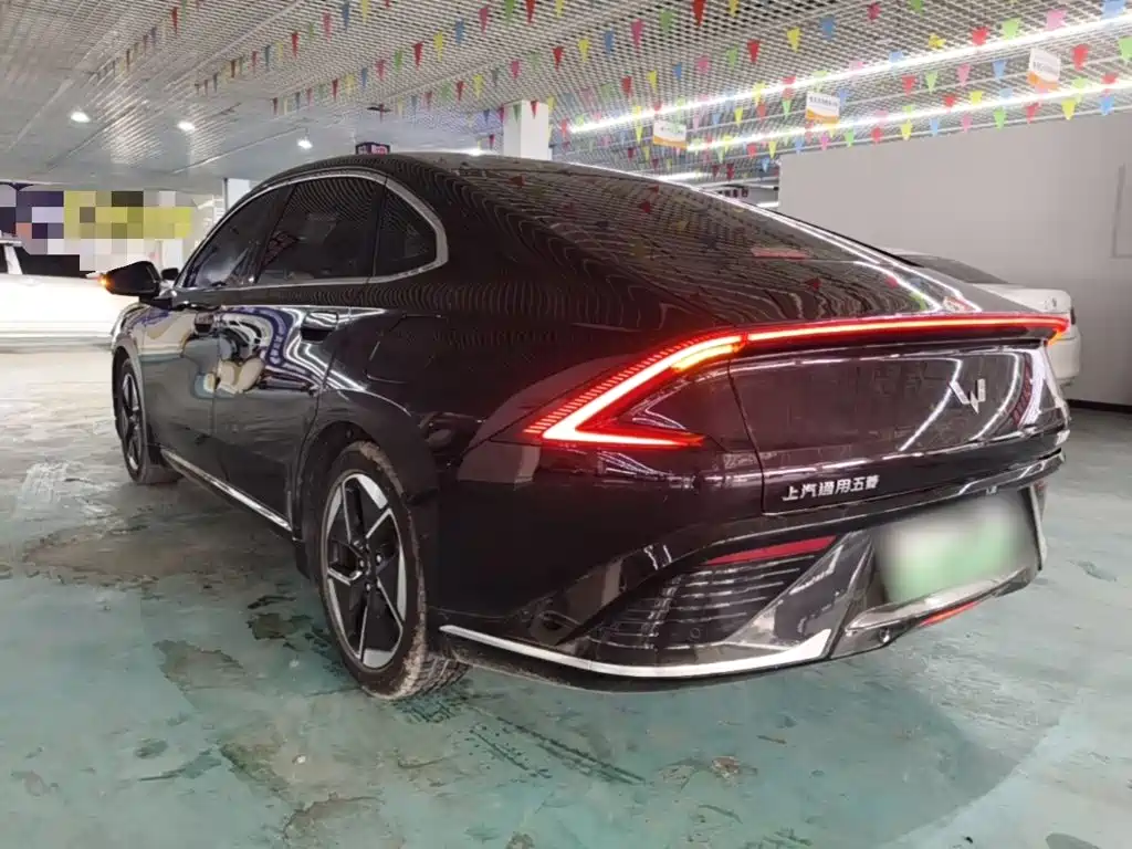 Wuling Starlight 2024