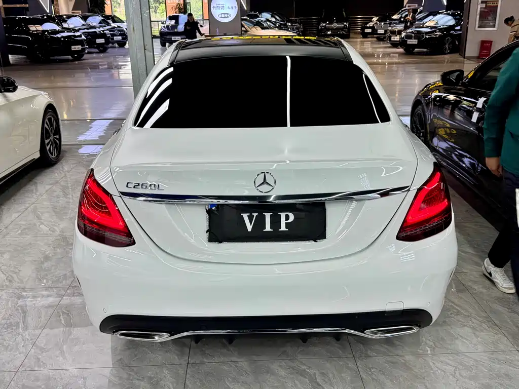 Mercedes-Benz C-Class 2019 — фото 32