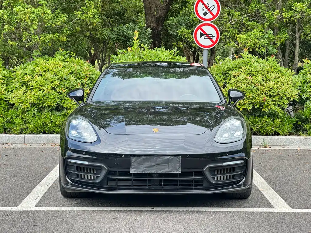 Porsche Panamera 2021 — фото 2