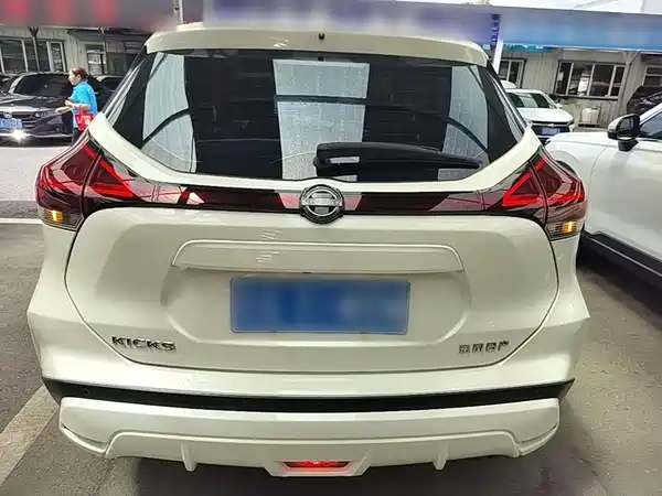 Nissan Kicks 2024