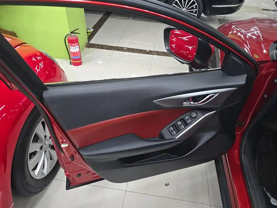 Mazda CX-4 2019