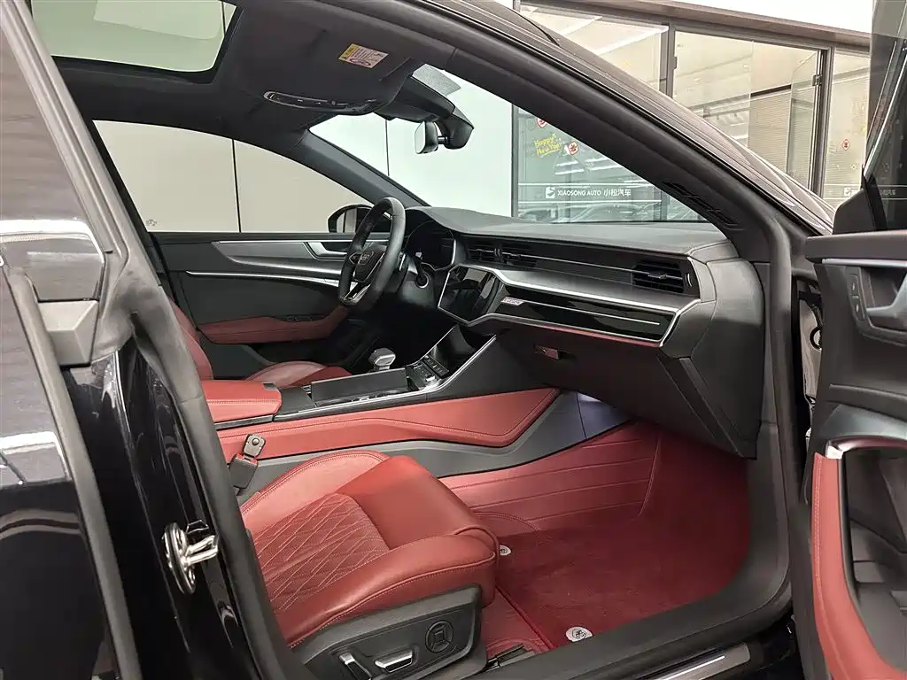 Audi A7L 2025 — фото 17