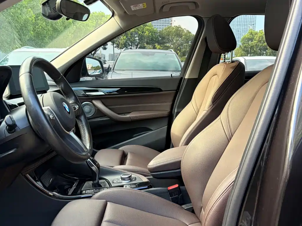 BMW X1 2021