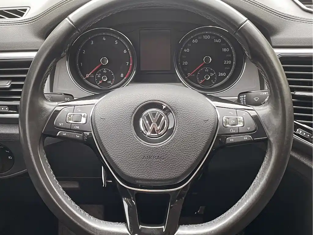 Volkswagen Teramont 2017 — фото 21