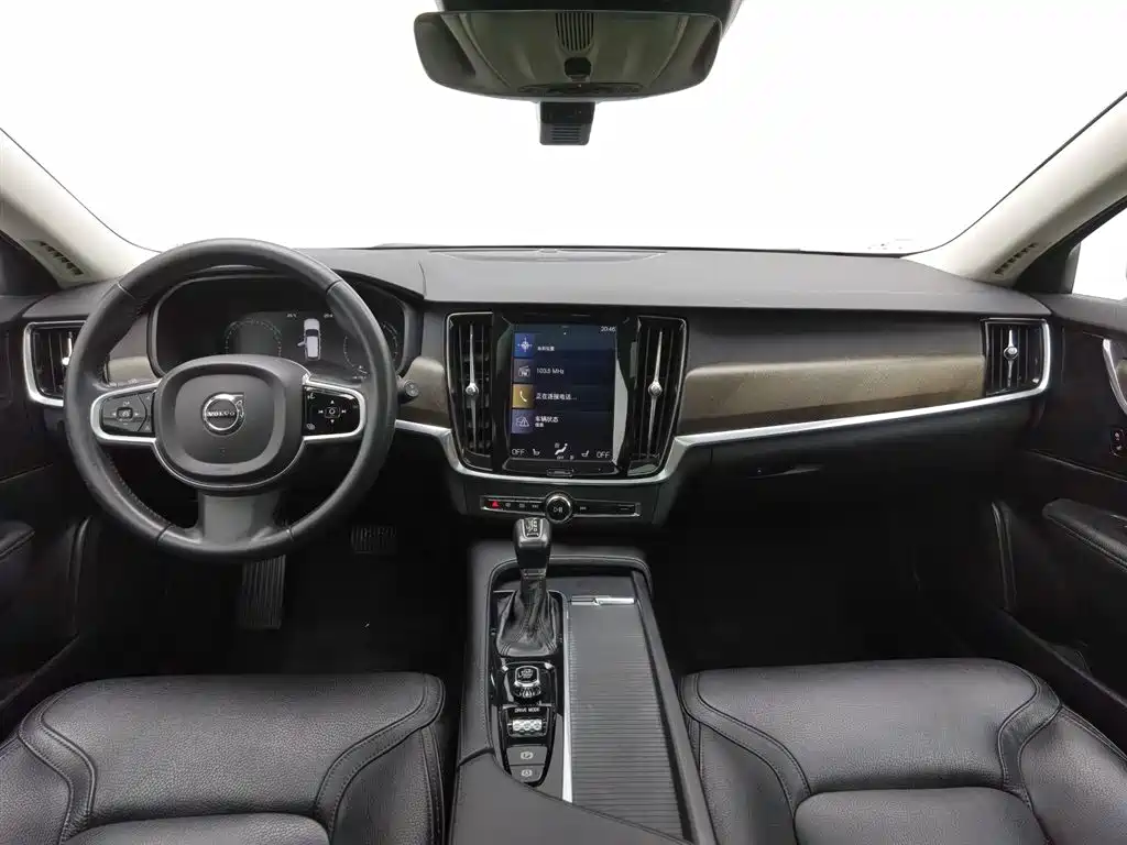 Volvo V90 2018
