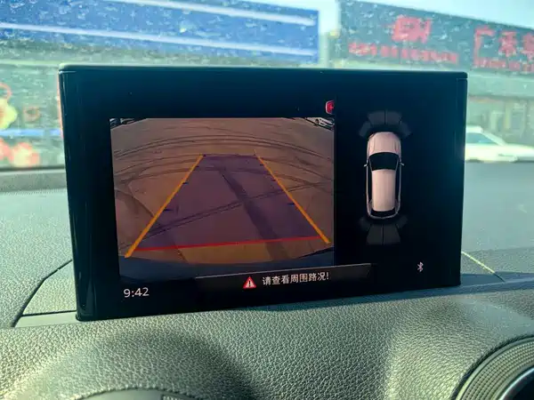 Audi Q2L 2020
