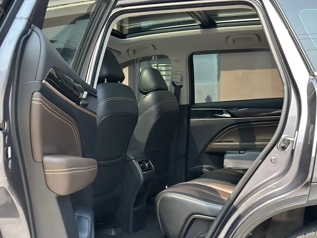 GAC Motor Trumpchi GS5 2019 — фото 8