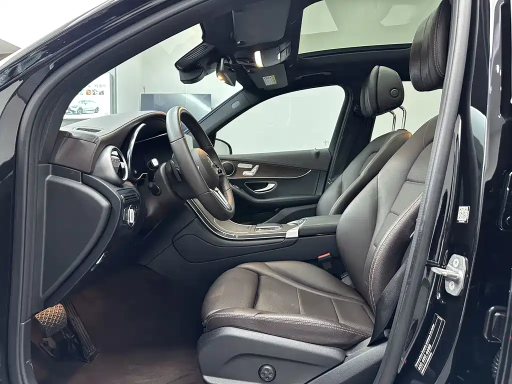 Mercedes-Benz GLC 2022 — фото 10