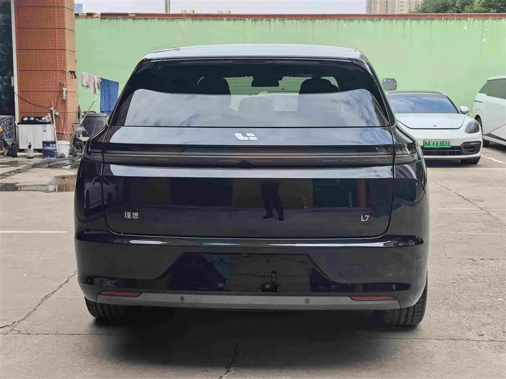 Li Auto Li L7 2023
