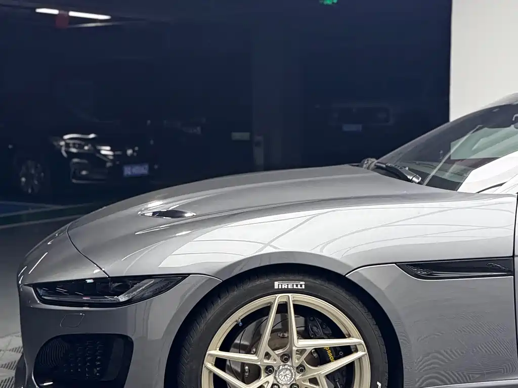 Jaguar F-TYPE 2024 — фото 4